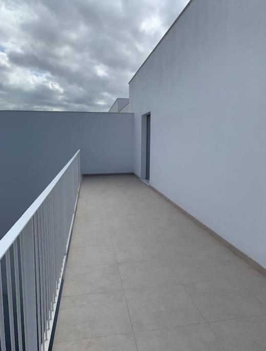 Appartement Av. Rio De 17 *